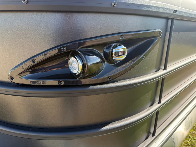 Slide: The Image of Bentley Pontoons Legacy 220 Navigator Quad Lounge & Honda 4-Stroke EFI 2026 - 34