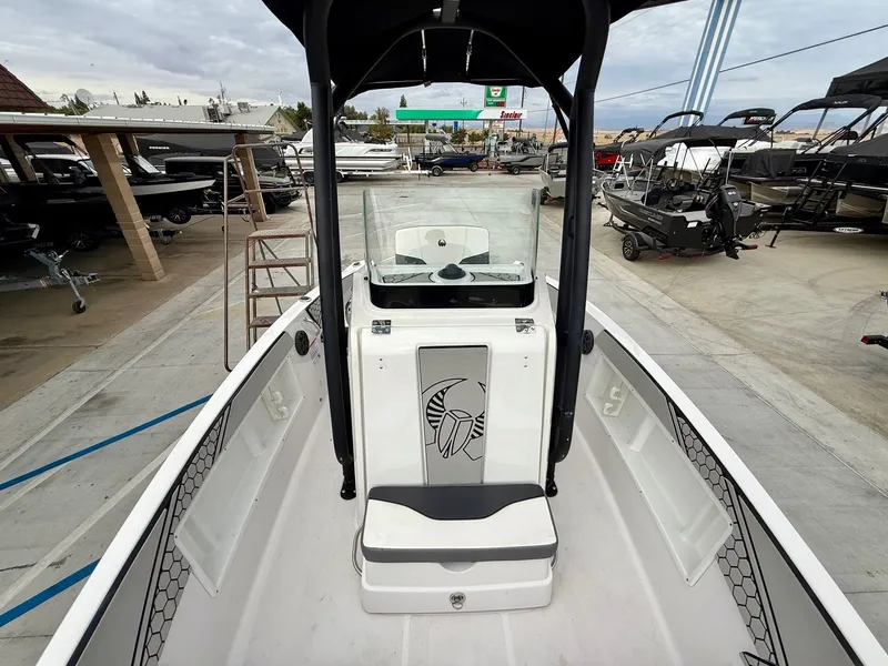 Slide: The Image of Scarab 195 Open ID w/ 250HP Rotax 2019 - 13