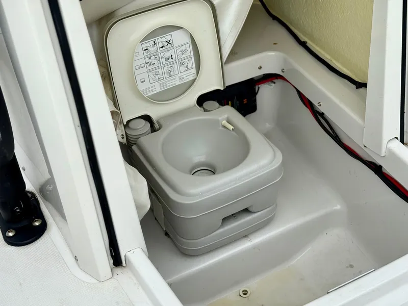 Slide: The Image of Scarab 195 Open ID w/ 250HP Rotax 2019 - 5