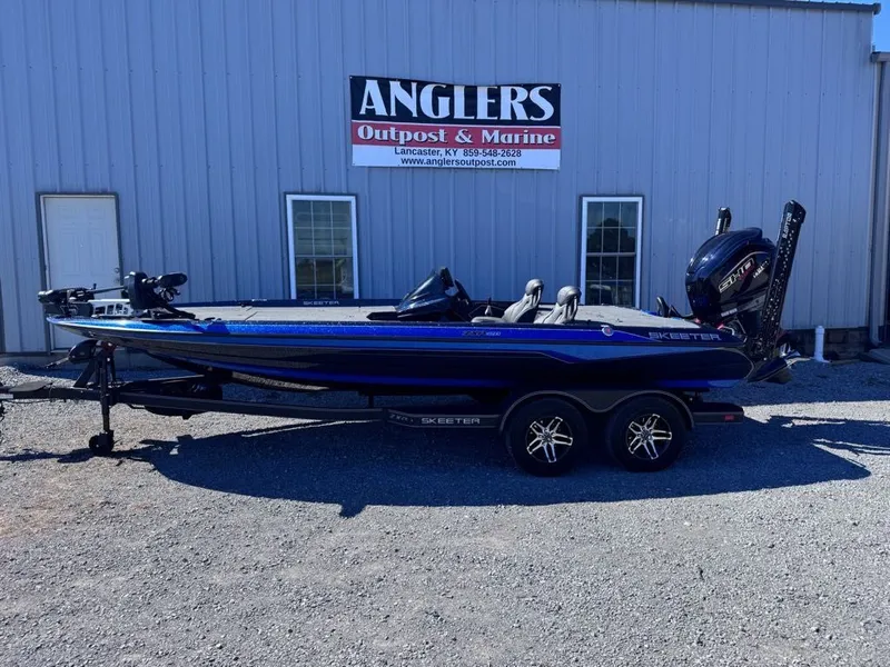 Slide: The Image of Skeeter ZXR Series ZXR20 2025 - 7