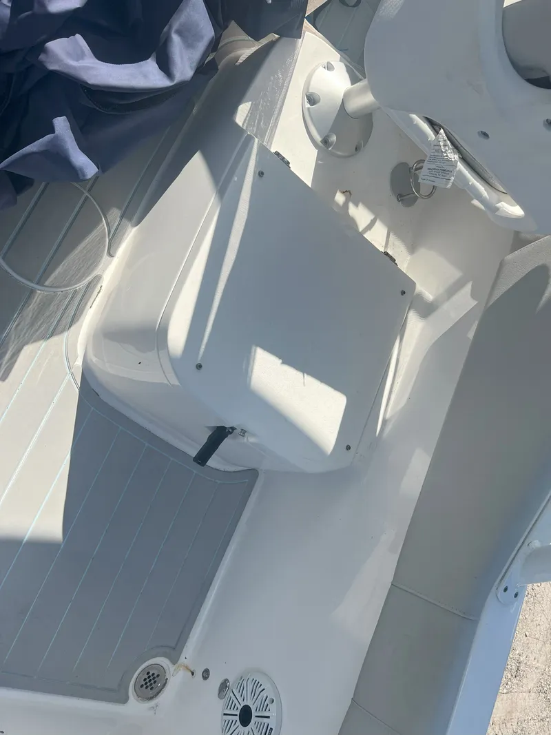 Slide: The Image of Sea Fox 226 Traveler 2021 - 15