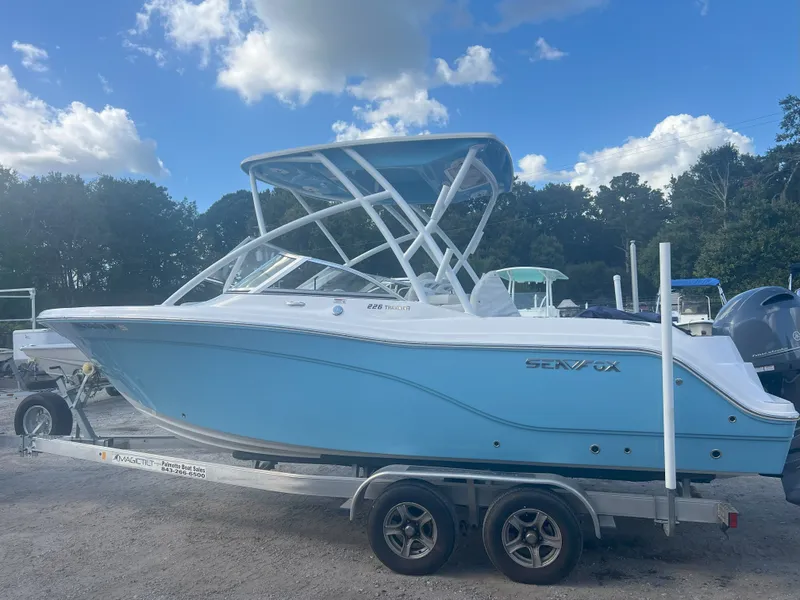 Slide: The Image of Sea Fox 226 Traveler 2021 - 3