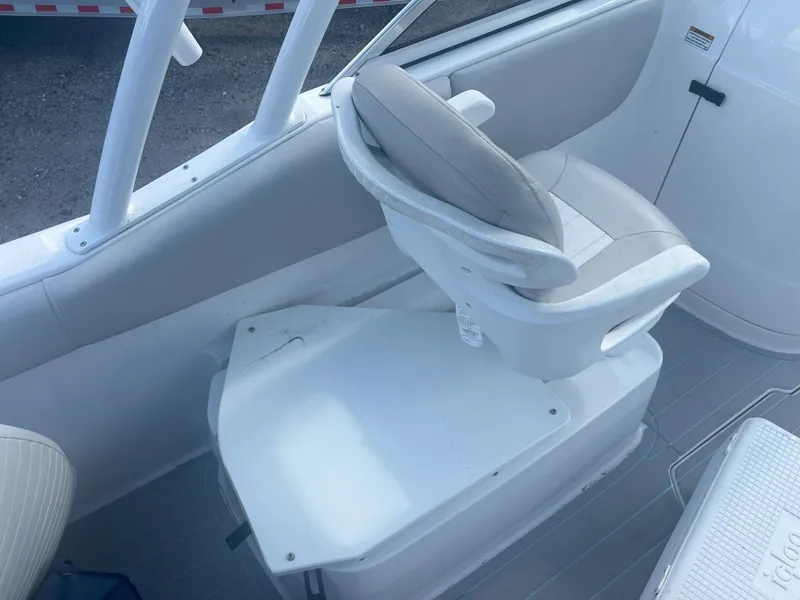 Slide: The Image of Sea Fox 226 Traveler 2021 - 5