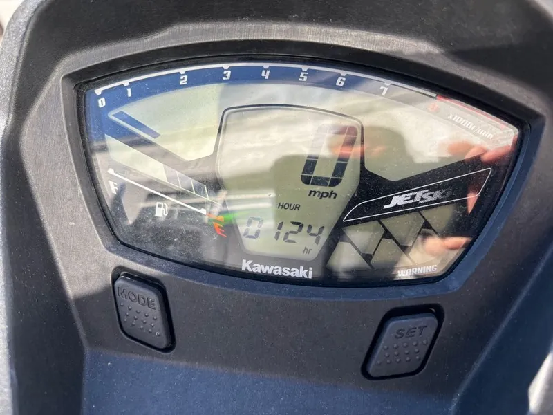 Slide: The Image of Kawasaki JET SKI STX160LX 2020 - 9