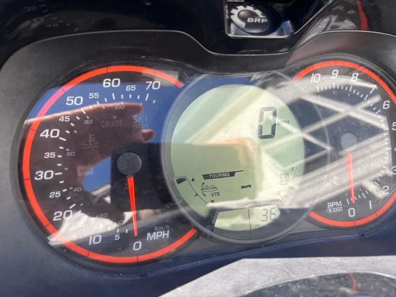 Slide: The Image of Sea-Doo RXT 260 2017 - 7