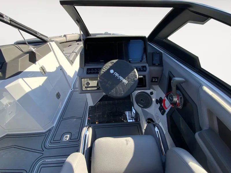 Slide: The Image of Cobalt R8 Surf 2026 - 12