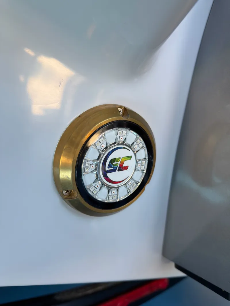 Slide: The Image of Cobalt R8 Surf 2026 - 29