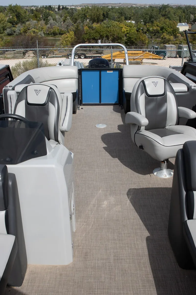 Slide: The Image of Viaggio Lago 22 U 2024 - 8