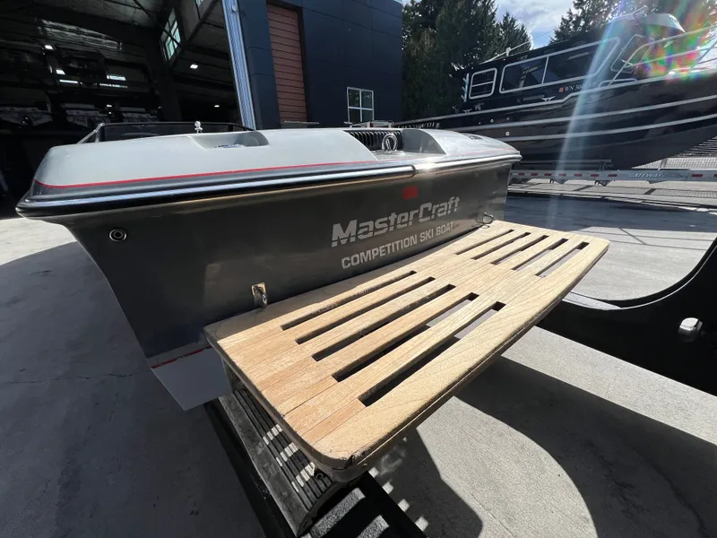 Slide: The Image of MasterCraft 190 Prostar 1988 - 5