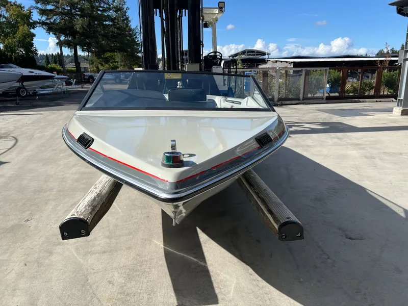 Slide: The Image of MasterCraft 190 Prostar 1988 - 9