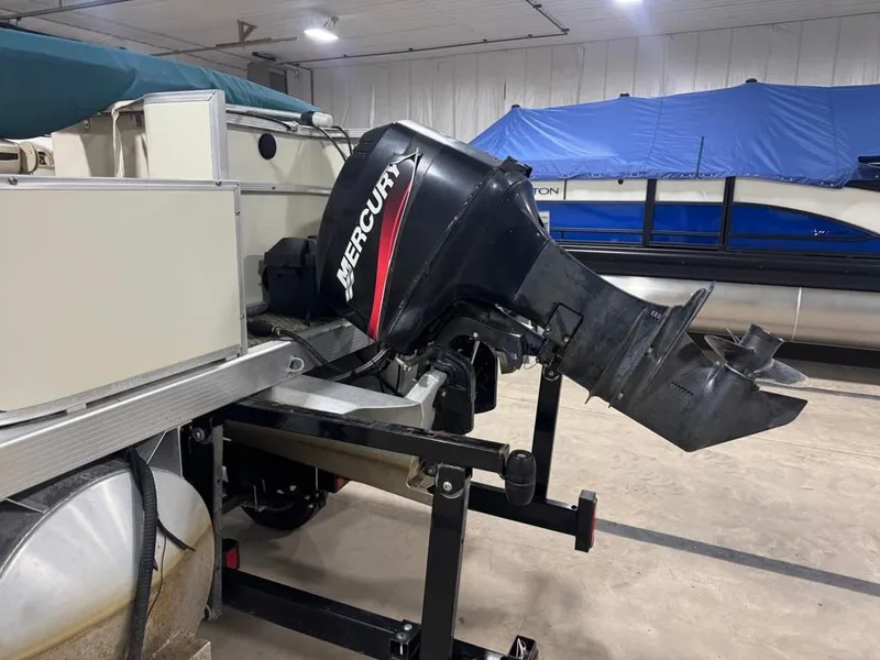 Slide: The Image of Bennington 165SF 2004 - 7