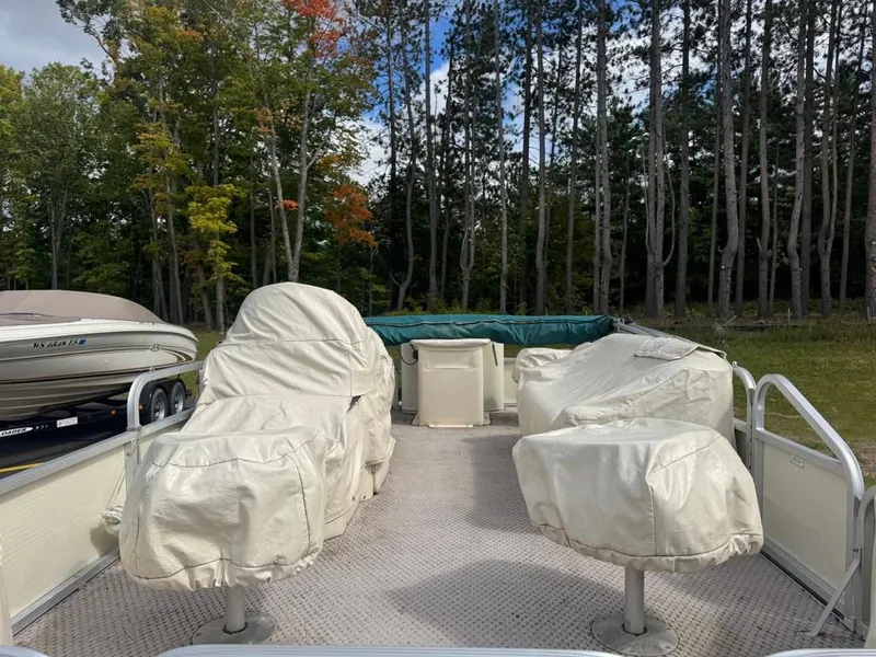 Slide: The Image of Bennington 165SF 2004 - 9