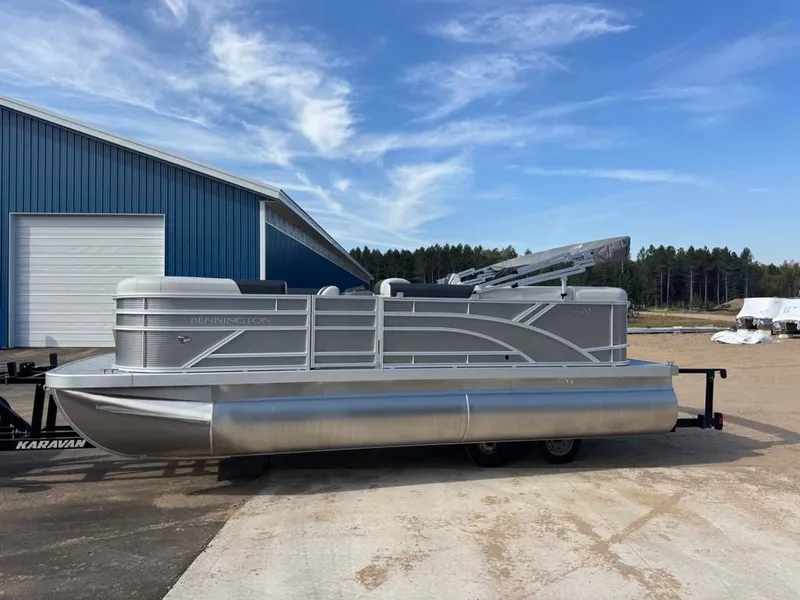 Slide: The Image of Bennington 20SLS-Snap 2026 - 2