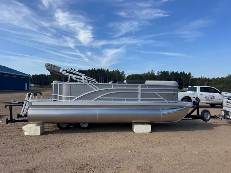 Slide: The Image of Bennington 20SLS-Snap 2026 - 4