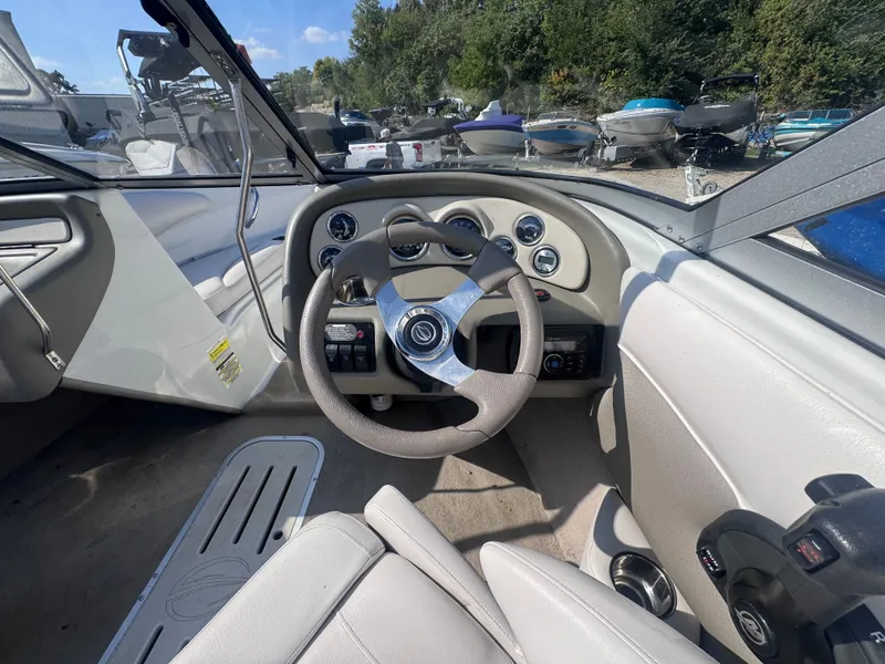 Slide: The Image of Crownline Boats 18 SS 2014 - 15