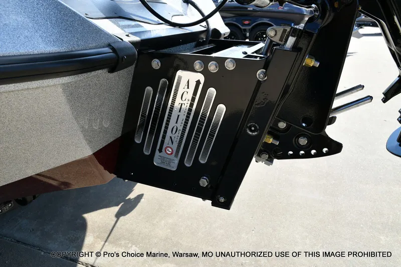 Slide: The Image of Ranger Z521R Dual Console 2026 - 24