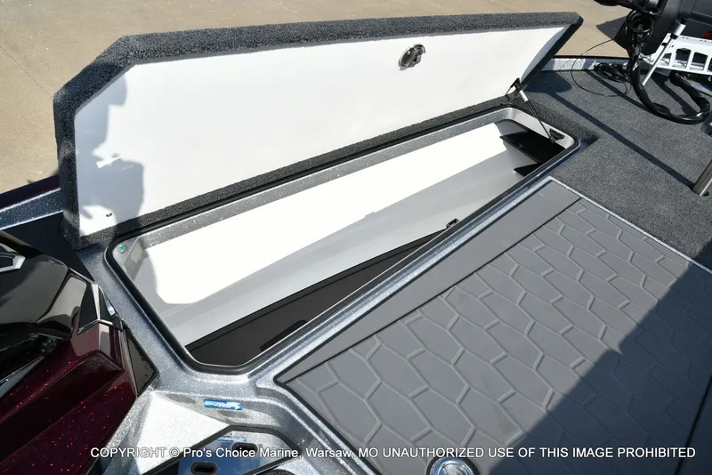 Slide: The Image of Ranger Z521R Dual Console 2026 - 60