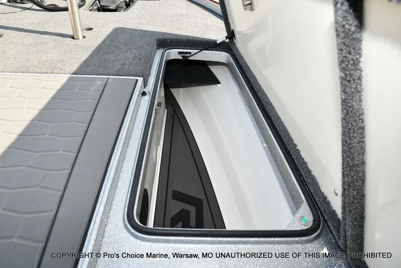 Slide: The Image of Ranger Z521R Dual Console 2026 - 64