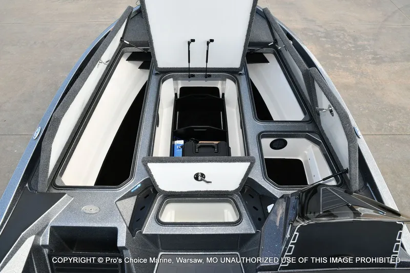 Slide: The Image of Ranger Z521 2026 - 10