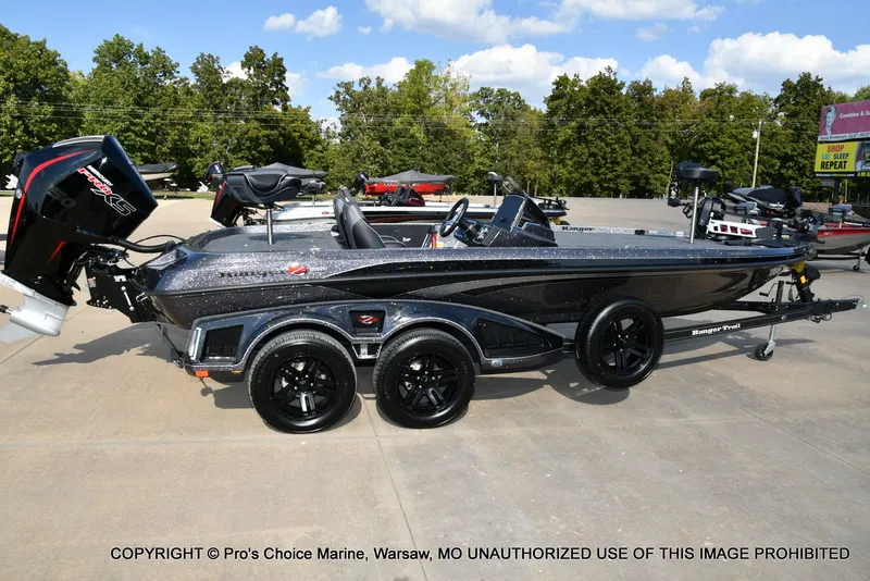 Slide: The Image of Ranger Z521 2026 - 22