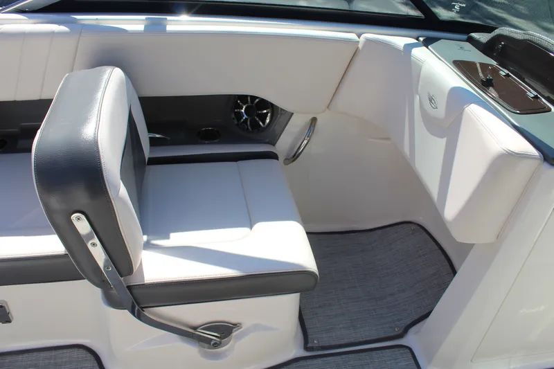 Slide: The Image of Chaparral 227 SSX Surf 2018 - 11