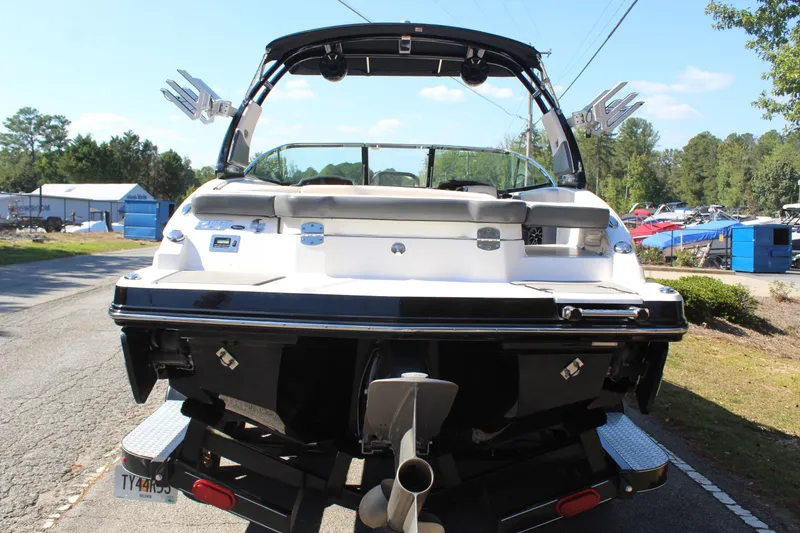 Slide: The Image of Chaparral 227 SSX Surf 2018 - 5