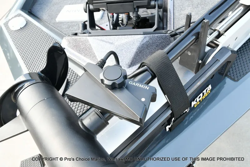 Slide: The Image of Ranger RT198P Cup Garmin Livescope Equipped 2026 - 27