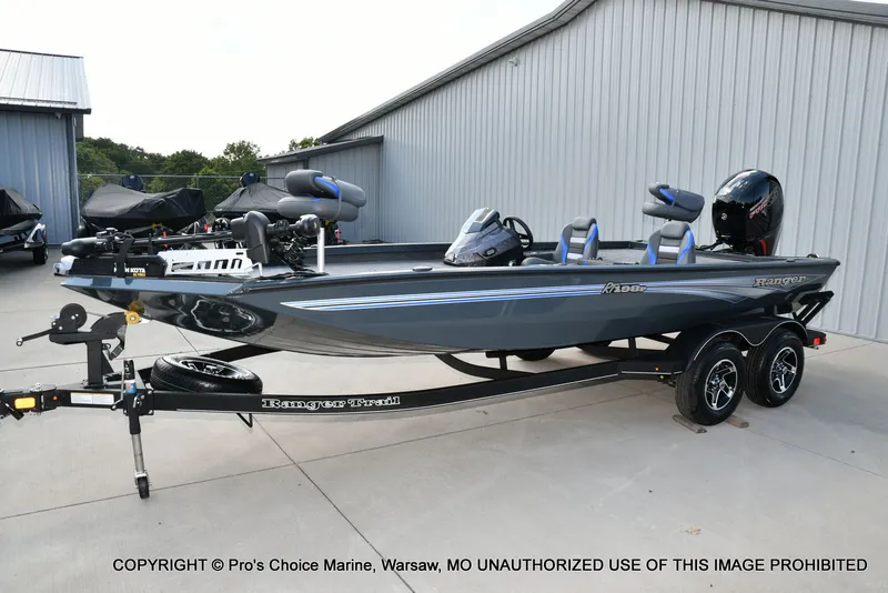 Slide: The Image of Ranger RT198P Cup Garmin Livescope Equipped 2026 - 71