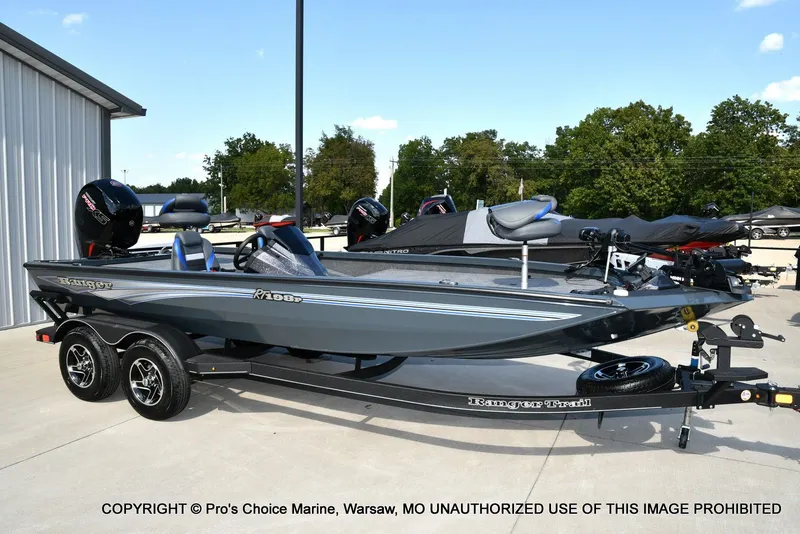 Slide: The Image of Ranger RT198P Cup Garmin Livescope Equipped 2026 - 73