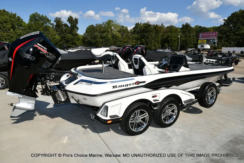 Slide: The Image of Ranger Z521R w/250Hp Pro-XS 2026 - 22