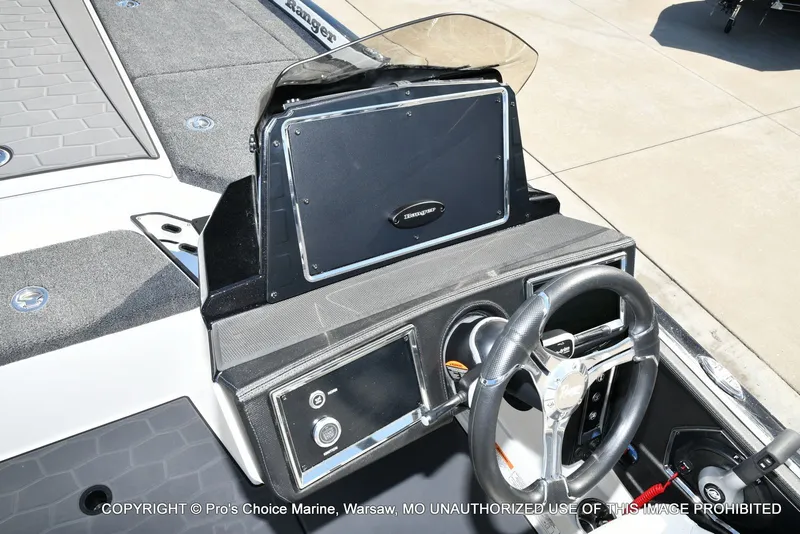 Slide: The Image of Ranger Z521R w/250Hp Pro-XS 2026 - 45