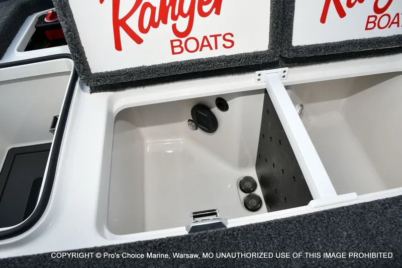 Slide: The Image of Ranger Z521R w/250Hp Pro-XS 2026 - 66