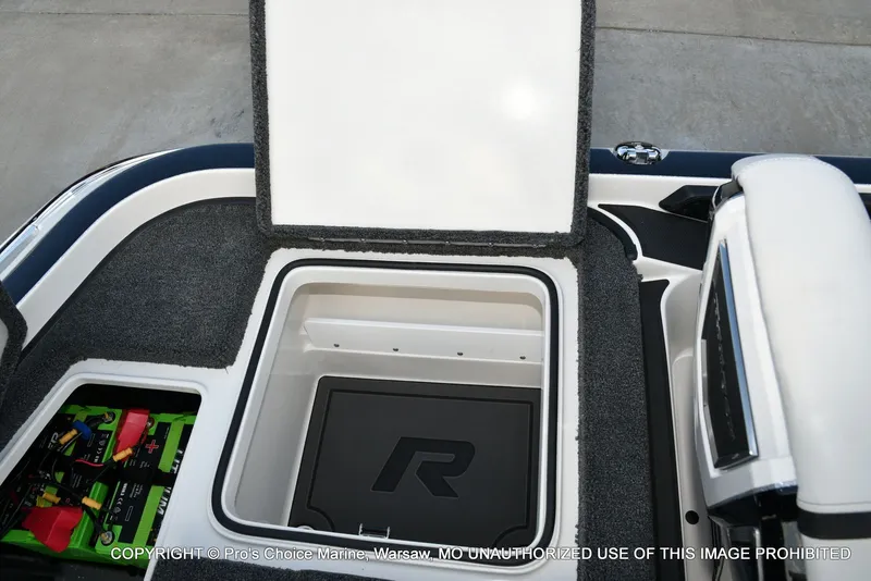 Slide: The Image of Ranger Z521R w/250Hp Pro-XS 2026 - 69