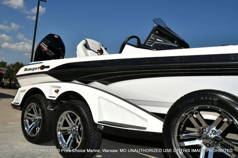 Slide: The Image of Ranger Z521R w/250Hp Pro-XS 2026 - 72
