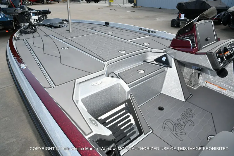 Slide: The Image of Ranger Z521R Traction Mat Interior 2026 - 19
