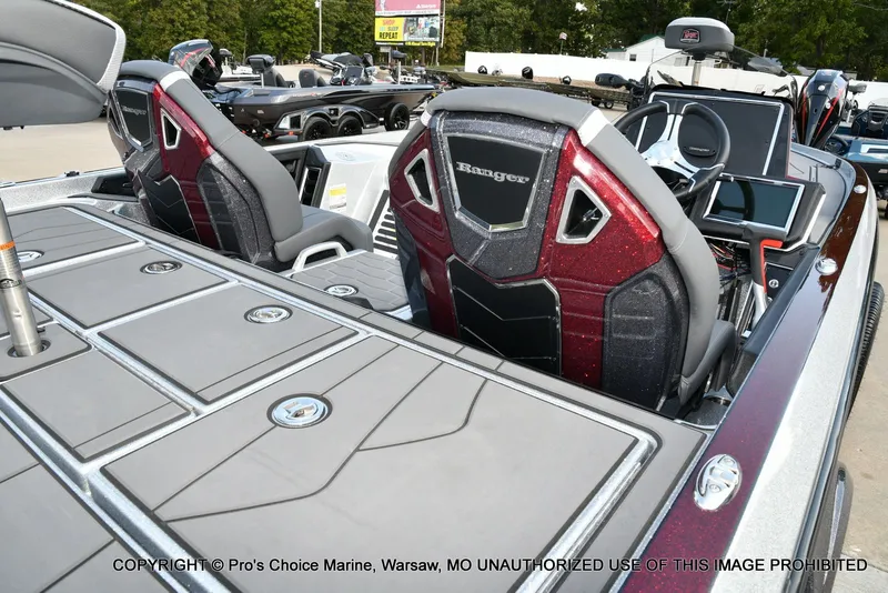 Slide: The Image of Ranger Z521R Traction Mat Interior 2026 - 28