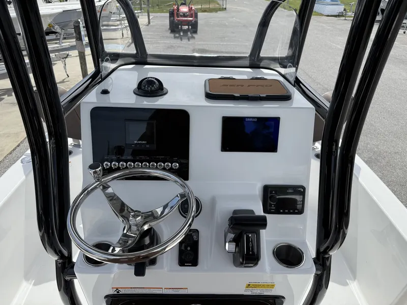 Slide: The Image of Sea Pro 230 Bay 2026 - 10