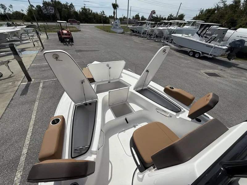 Slide: The Image of Sea Pro 230 Bay 2026 - 6