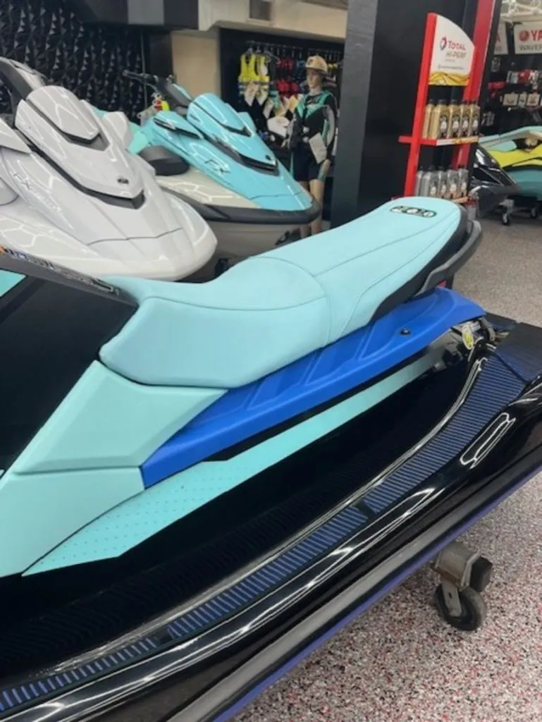 Slide: The Image of Yamaha EX® Deluxe 2022 - 10