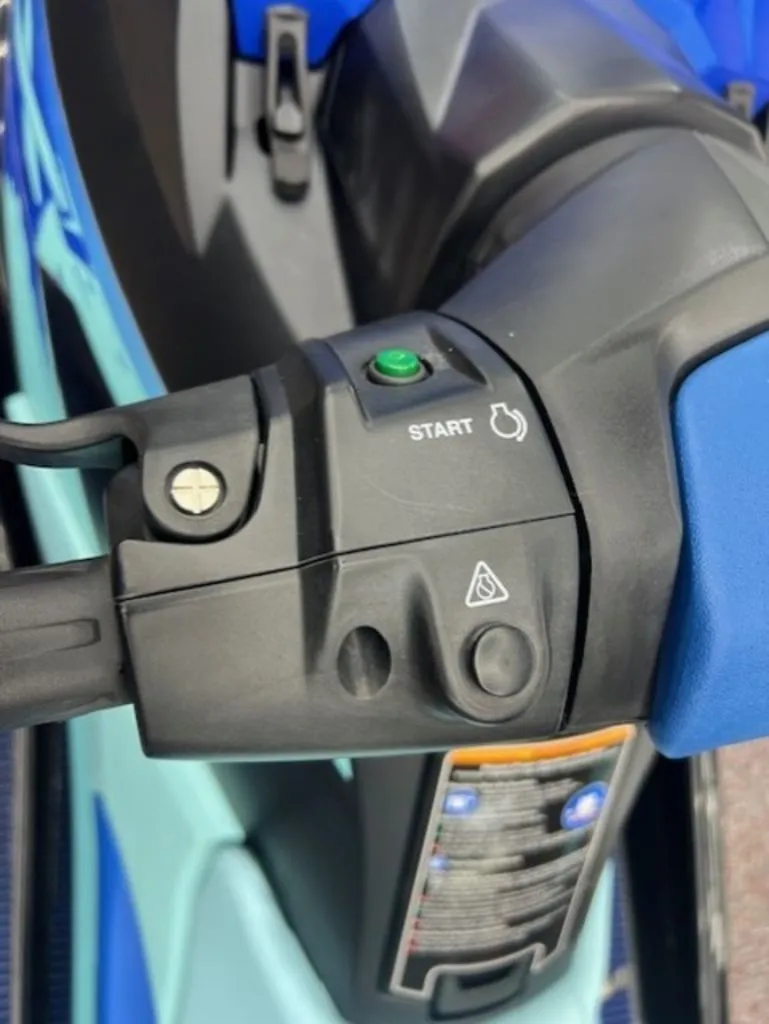 Slide: The Image of Yamaha EX® Deluxe 2022 - 8