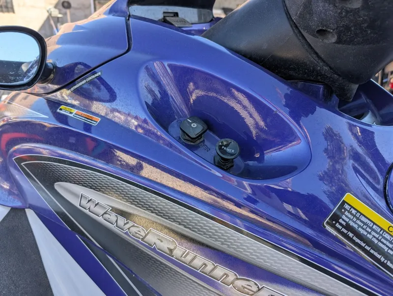 Slide: The Image of Yamaha WaveRunner XLT 1200 2002 - 12