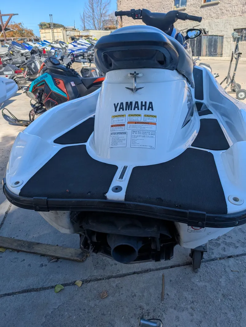 Slide: The Image of Yamaha WaveRunner XLT 1200 2002 - 6