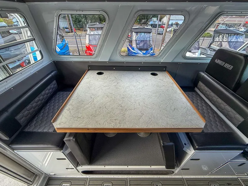 Slide: The Image of North River 3400 EXL Endurance 2026 - 14