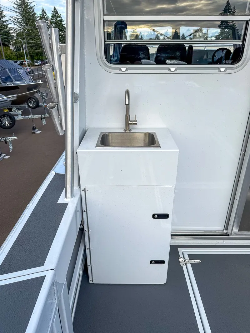 Slide: The Image of North River 3400 EXL Endurance 2026 - 21