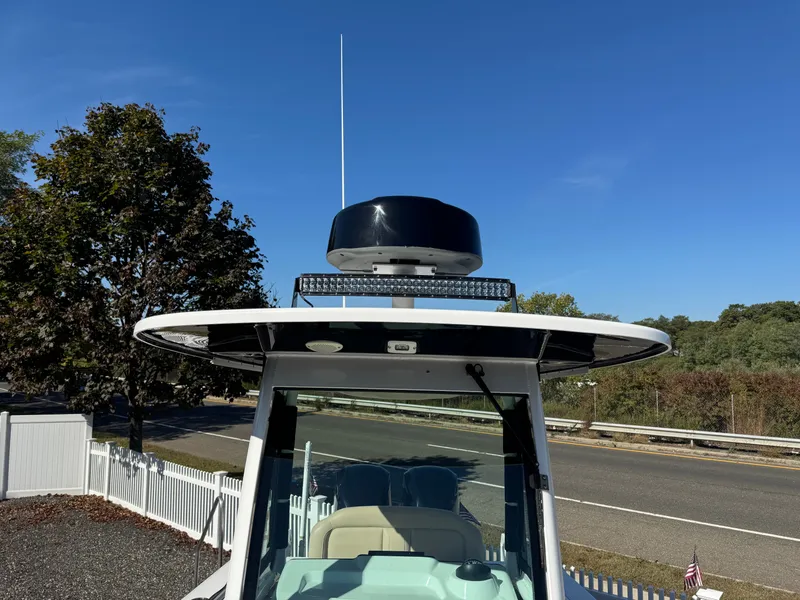 Slide: The Image of Everglades 273 Center Console 2019 - 11