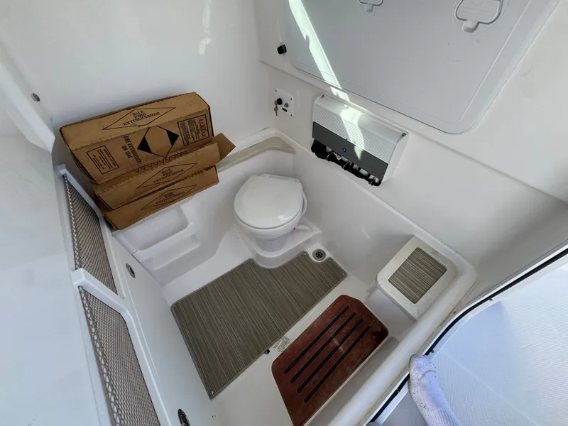 Slide: The Image of Everglades 273 Center Console 2019 - 20