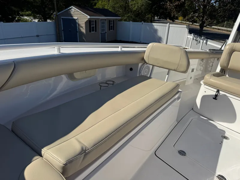 Slide: The Image of Everglades 273 Center Console 2019 - 9