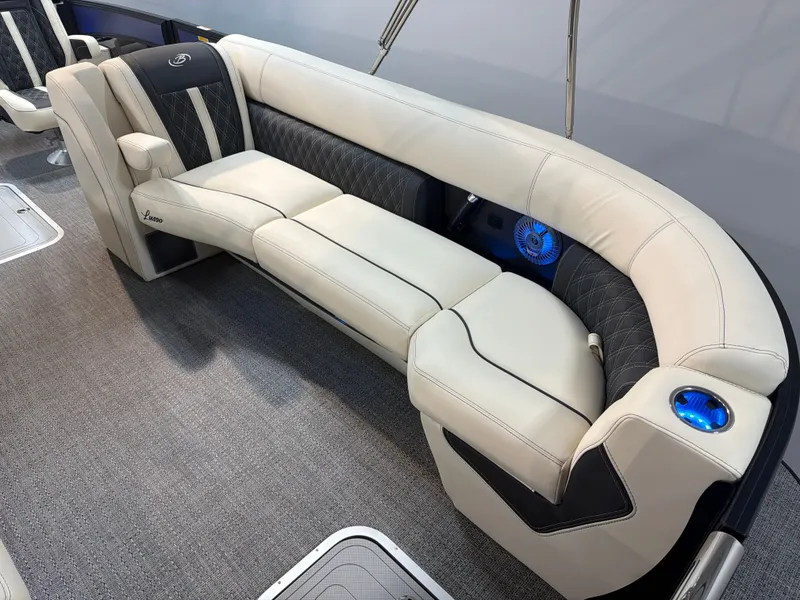 Slide: The Image of Barletta Lusso 25UCA 2026 - 7