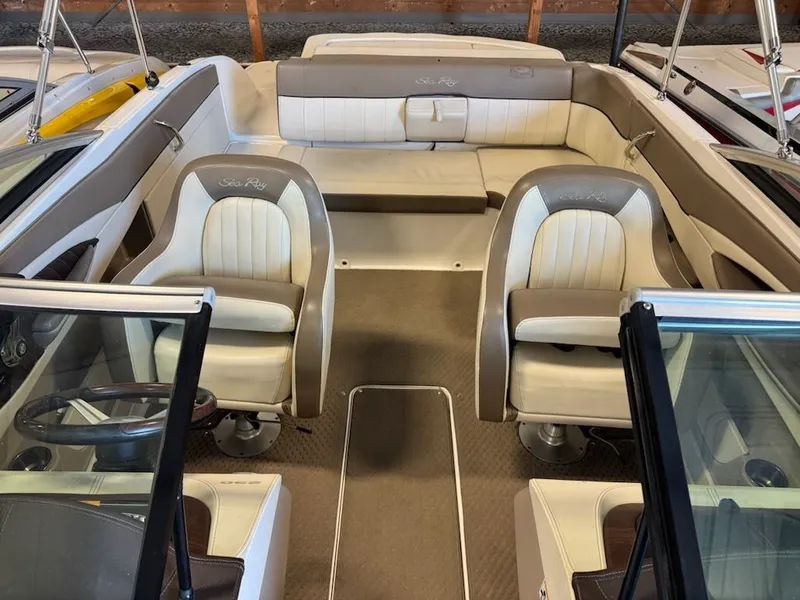 Slide: The Image of Sea Ray SLX 230 2013 - 6