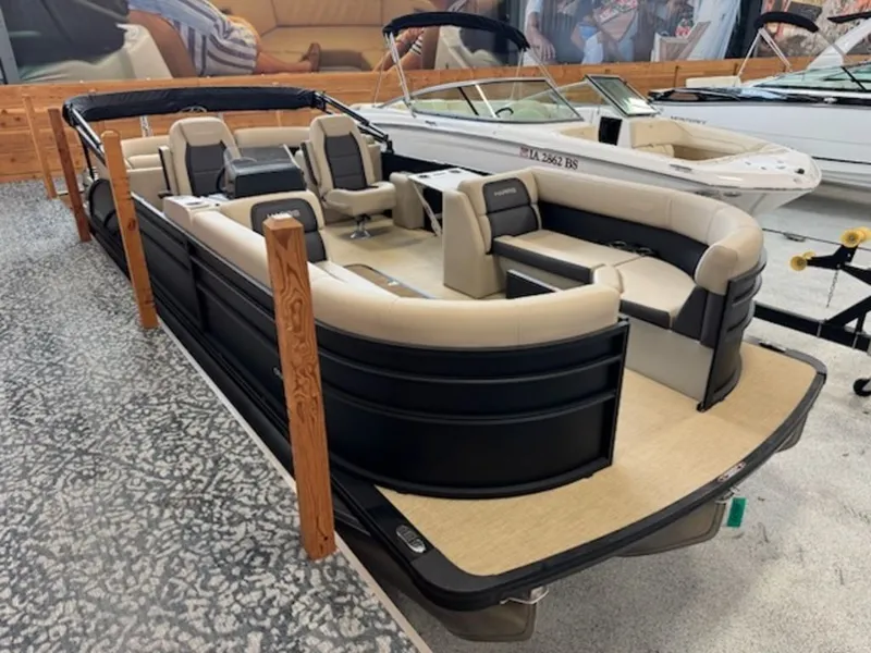 Slide: The Image of Harris Cruiser 230 CW 2024 - 1